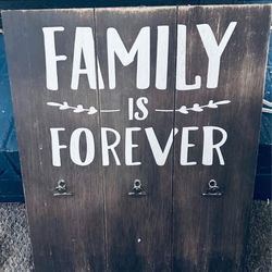 Wooden 3 Picture Holder Decor 