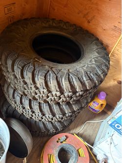 Canam tires