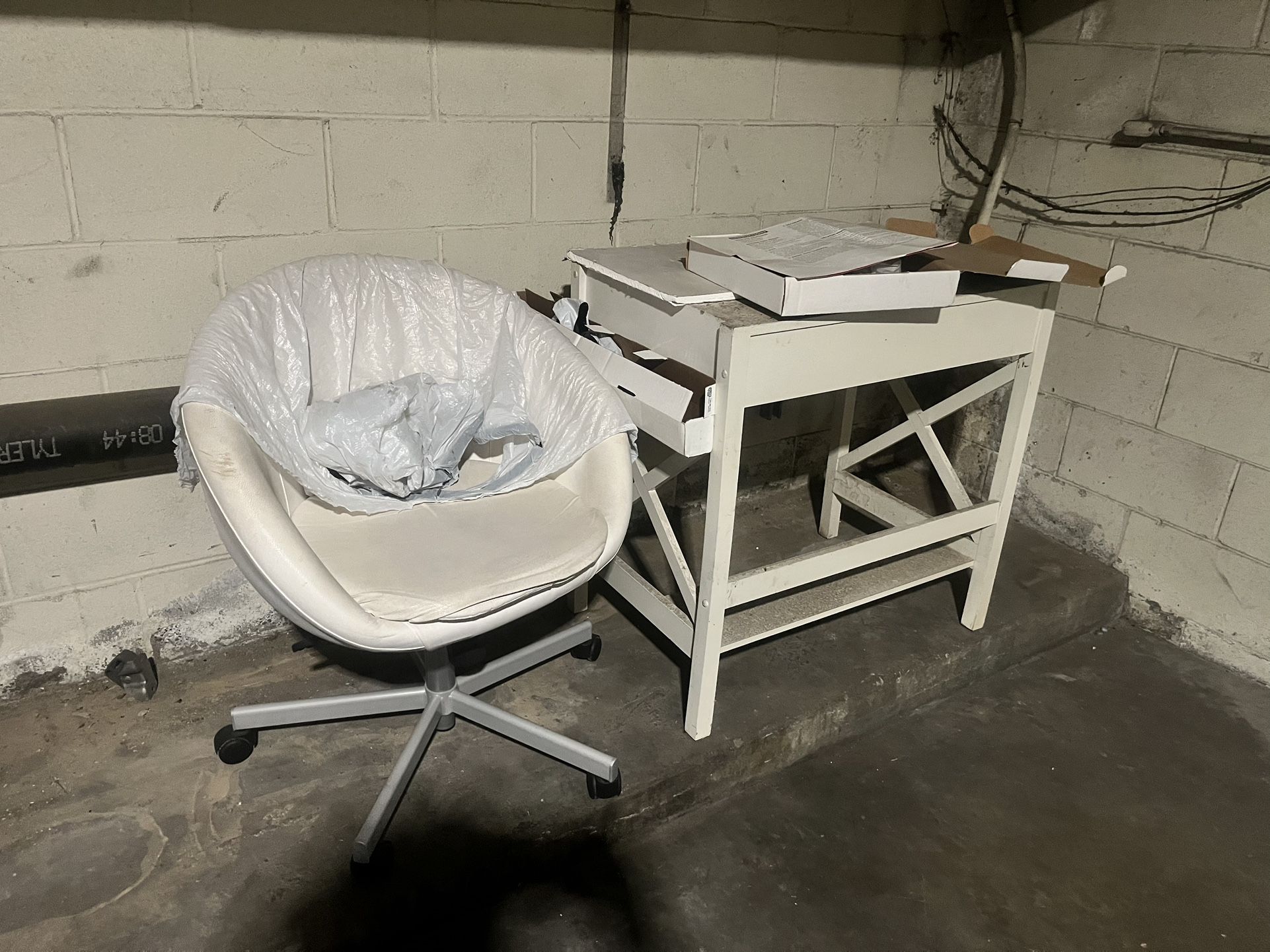 White Desk with Drawer & Rolly Space Chair