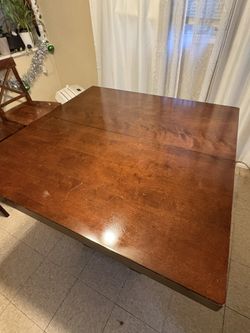 Comedor Y Sillas / Dining Set 