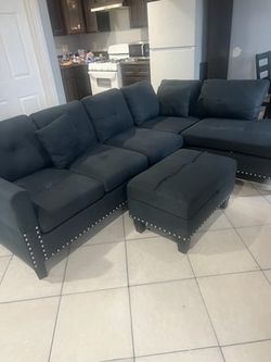L Shape Couch With Foot Rest That Opens