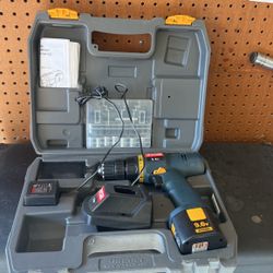 Ryobi 9.6 V drill