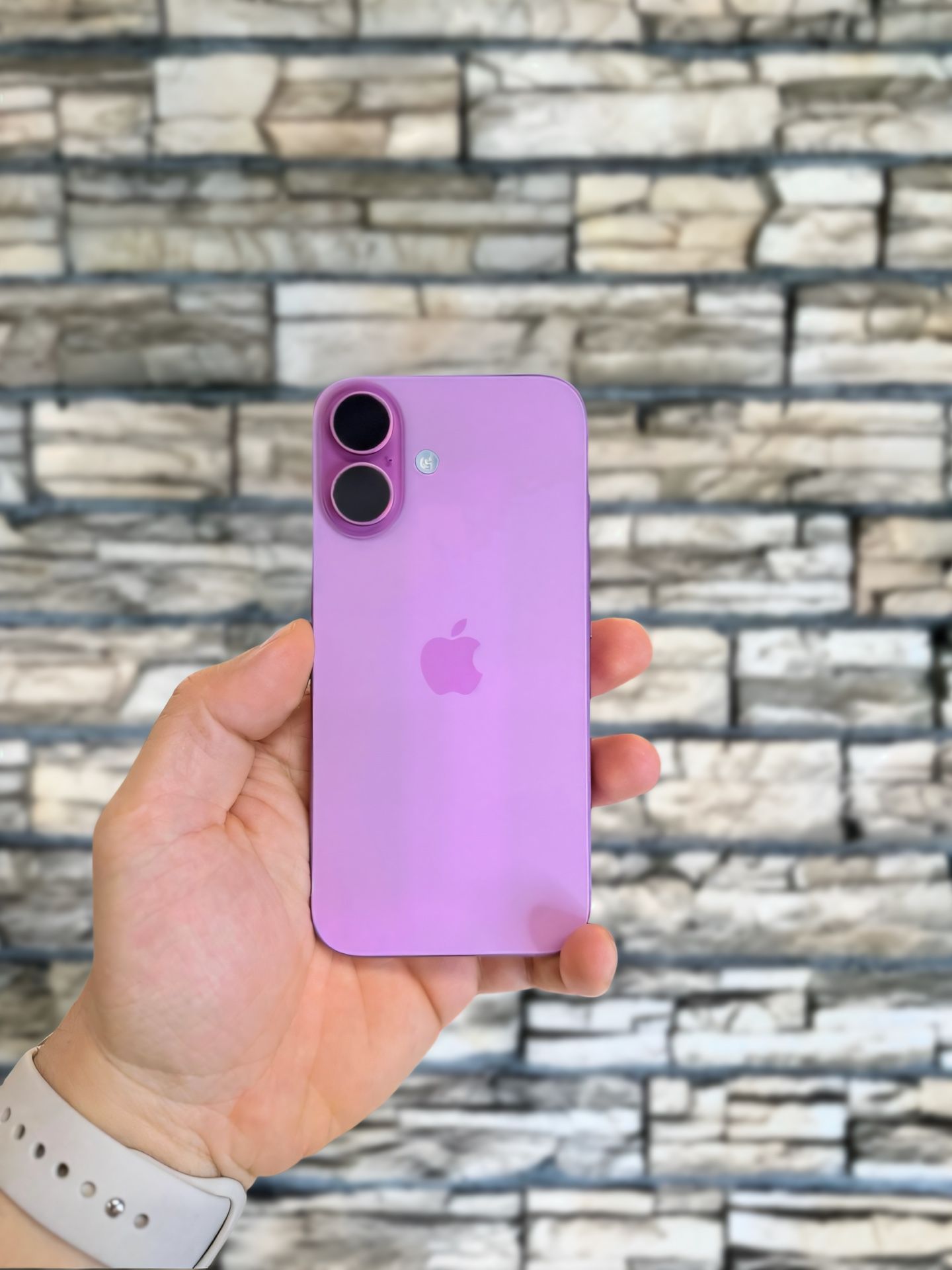 New & Certified iPhone 16 Pink 128GB - Brand New | Unlocked | Best Price