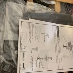 HUANUO Triple Monitor Mount for 17 to 32 inch Screens, Adjustment Gaming Triple Monitor Stand with Swivel, Tilt, Rotation, Clamp & Grommet Kit