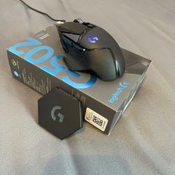 Logitech G502 Gaming Mouse & 1080p Webcam