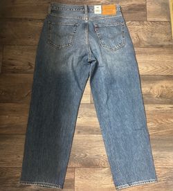 Levi’s Men’s Premium 568 Loose Jeans Medium Wash Denim Size 32x30