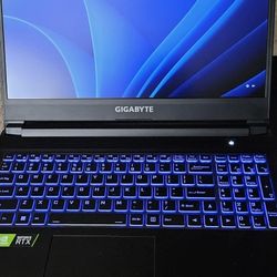 GIGABYTE A5 15.6" Laptop
