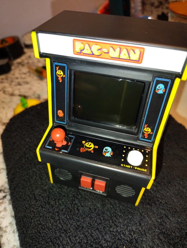 Selling Mini Pac-Man. Arcade