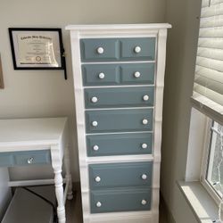 Desk And Dresser Set 