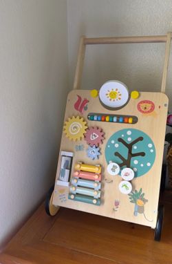 Kids walking games