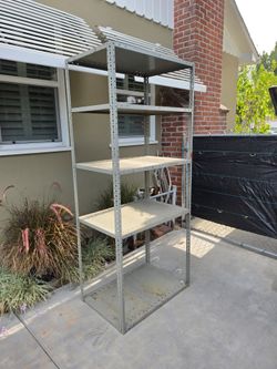 Metal storage rack
