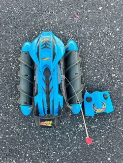 Hot wheels RC terrain twister