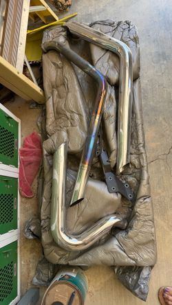 Motorcycle pipes