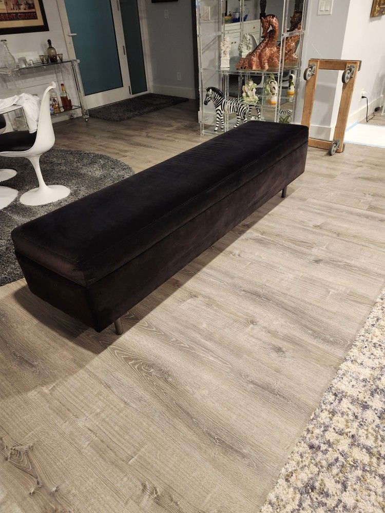 Black Velvet Bench