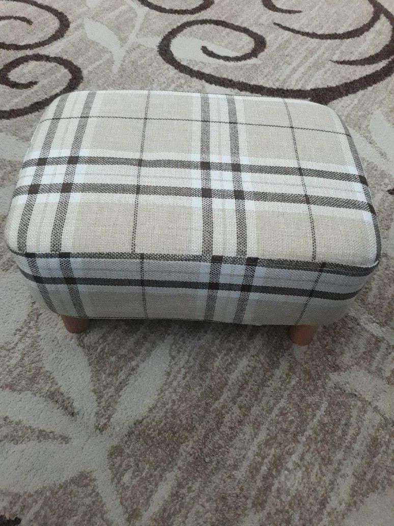 Small Plaid Foot Stool