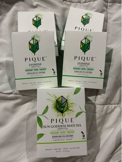 Pique Organic Fermented Pu'er Green Tea + Sun Goddess Matcha + Cacao Chai