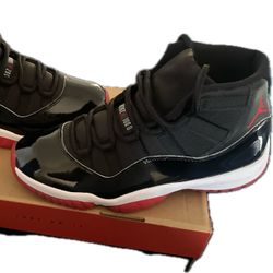 Jordan 11 Retro Playoffs Bred (2019)