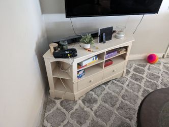 TV Console