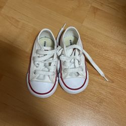White Converse Size 5