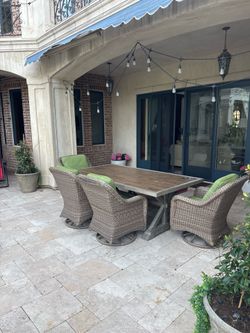 Luxury Outdoor Patio Dining Set – 6 Swivel Chairs + Bench