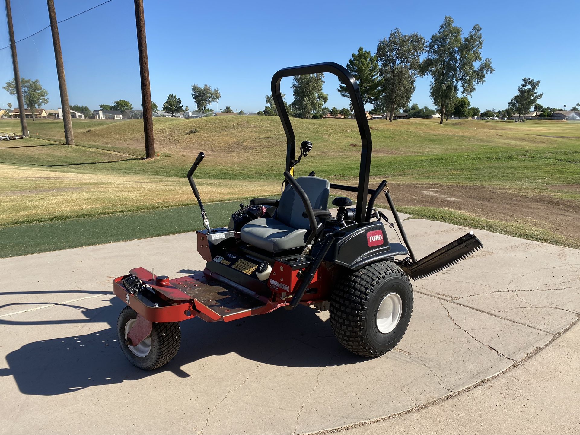 Toro Sand Pro 2040 Zero Turn Infield Bunker Rake