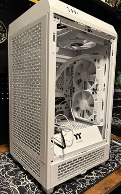 ThermalTake Mini-ITX Tower w/ Water Cooler