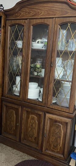 China Hutch / Closet Organizer/Storage