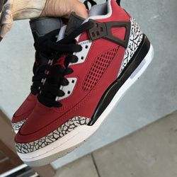 Only Wore Once Jordan 3 Retro Red Cement