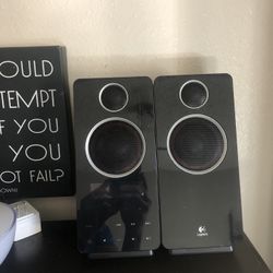 Logitech Z-10 speakers