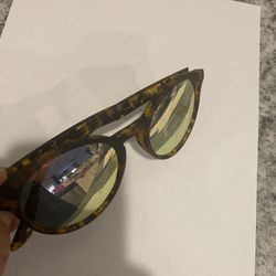 Wear Me Pro Polarized Sunglasses With Very Cool Amber Frames 