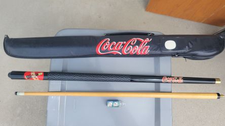 1999 Coca-Cola Pool Cue w/Carrying Case