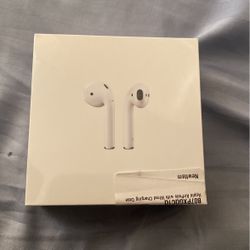 BRAND NEW AIR POD 2ND GEN NEVER USED