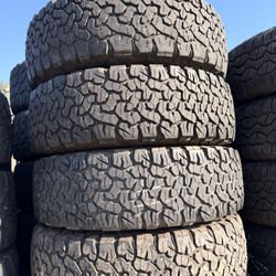 245/75r17 Bfgoodrich Ko2 Tires En Excelentes Conditiones De Vida Las 4