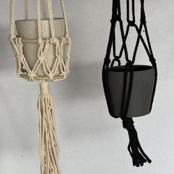 Hanging Planters (2)