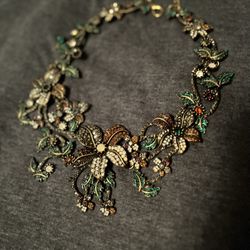 Zara Statement Jewelry Necklace 