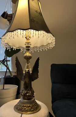 Vintage Eagle Table Lamp