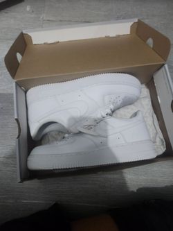 Nike Air Force 1 Low White Men's Size 9
