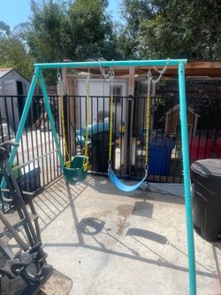 Swing set
