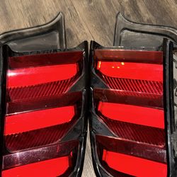 Taillights mustang 16