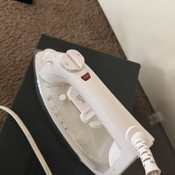 Moving selling low price