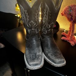Cowboy Boots 