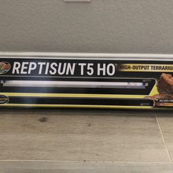 ZOO MED REPTISUN T5 HO UVB LAMP