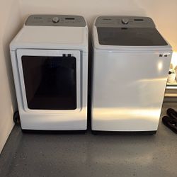 Selling These Together Washer An Dryer For 1,550