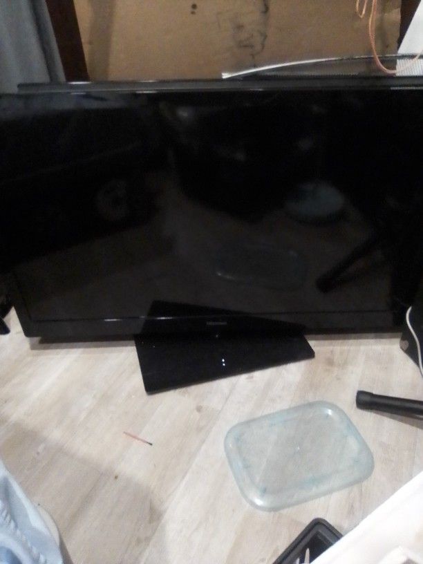 Hisense F46K20E