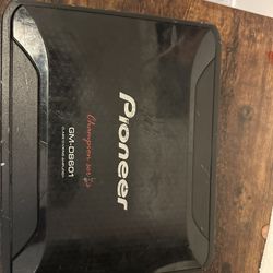 D Class Pioneer GM-D8 1600 Watt  Max Peak