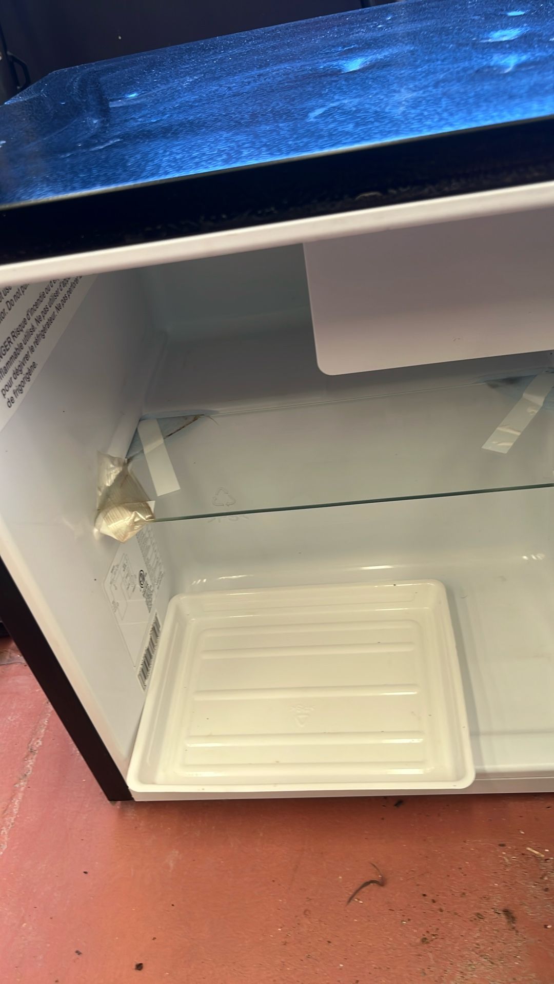 Refrigerator