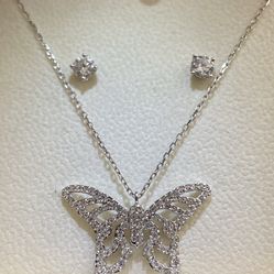 Swarovski Crystal Butterfly Piece/LGD 14k UD Studs.