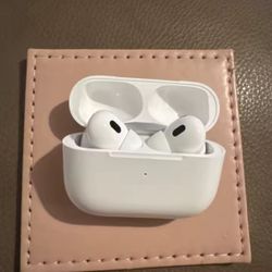 AIRPODS 80-70$ USED ONCE