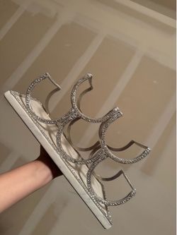 Bottle holder for home or party