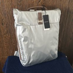 Senz Sam Commuter Shiny Silver Backpack New 170$
